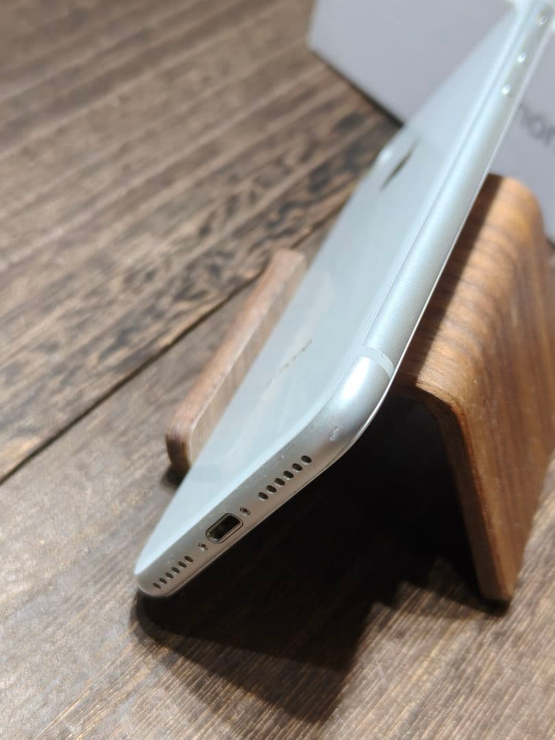 iphone8 64GB SIMフリー スマホ