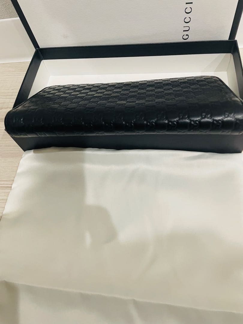 美品✨ グッチ 長財布 ラウンドファスナー マイクロシマ ブラック レザー