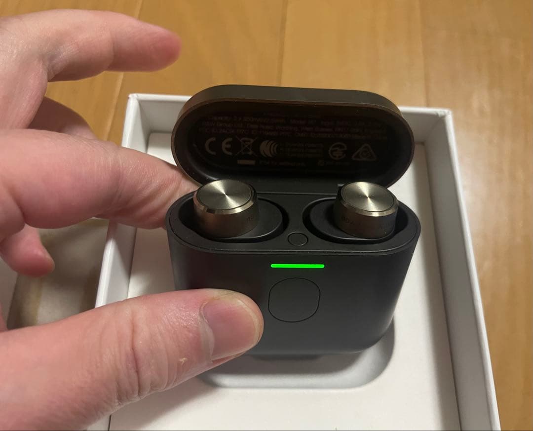 b&w pi7 チャコール ワイヤレスイヤホン