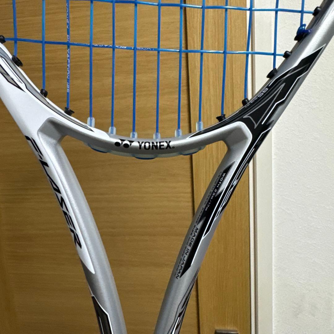 (値下げ交渉可能)YONEX エフレーザー9sテニスラケット ホワイト/シルバー