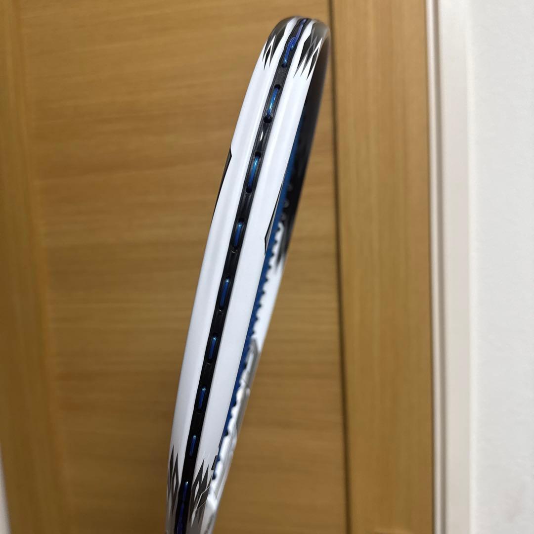 (値下げ交渉可能)YONEX エフレーザー9sテニスラケット ホワイト/シルバー