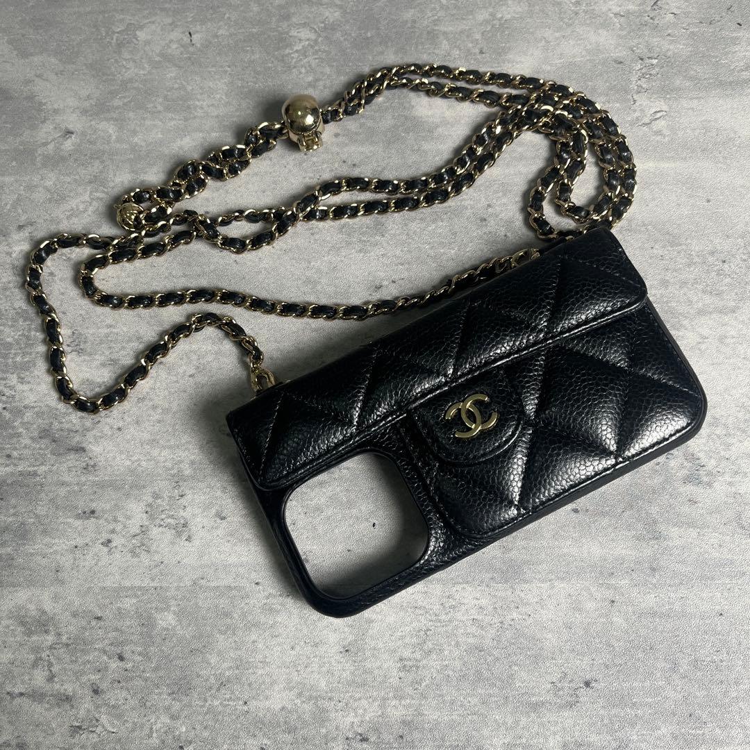 CHANEL シャネル iPhoneケース 15pro チェーン