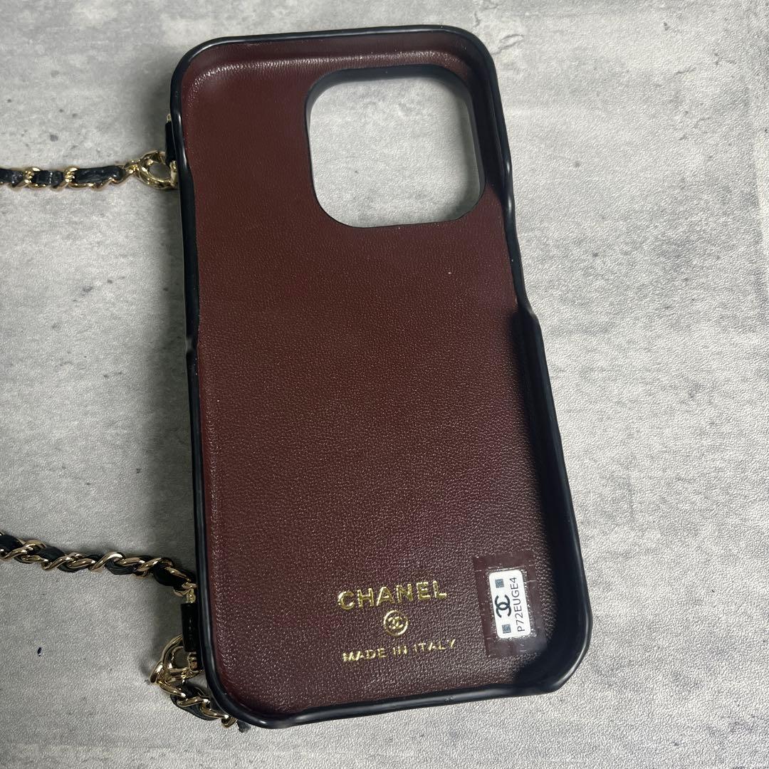 CHANEL シャネル iPhoneケース 15pro チェーン
