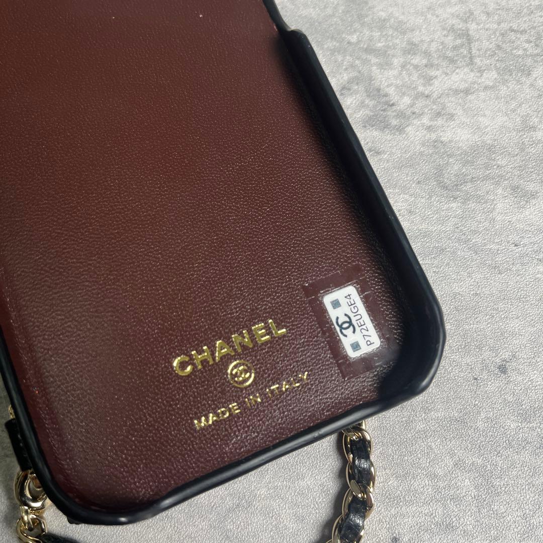 CHANEL シャネル iPhoneケース 15pro チェーン