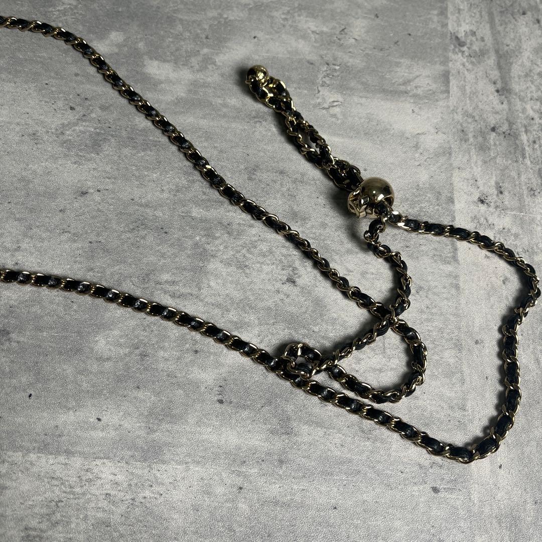 CHANEL シャネル iPhoneケース 15pro チェーン