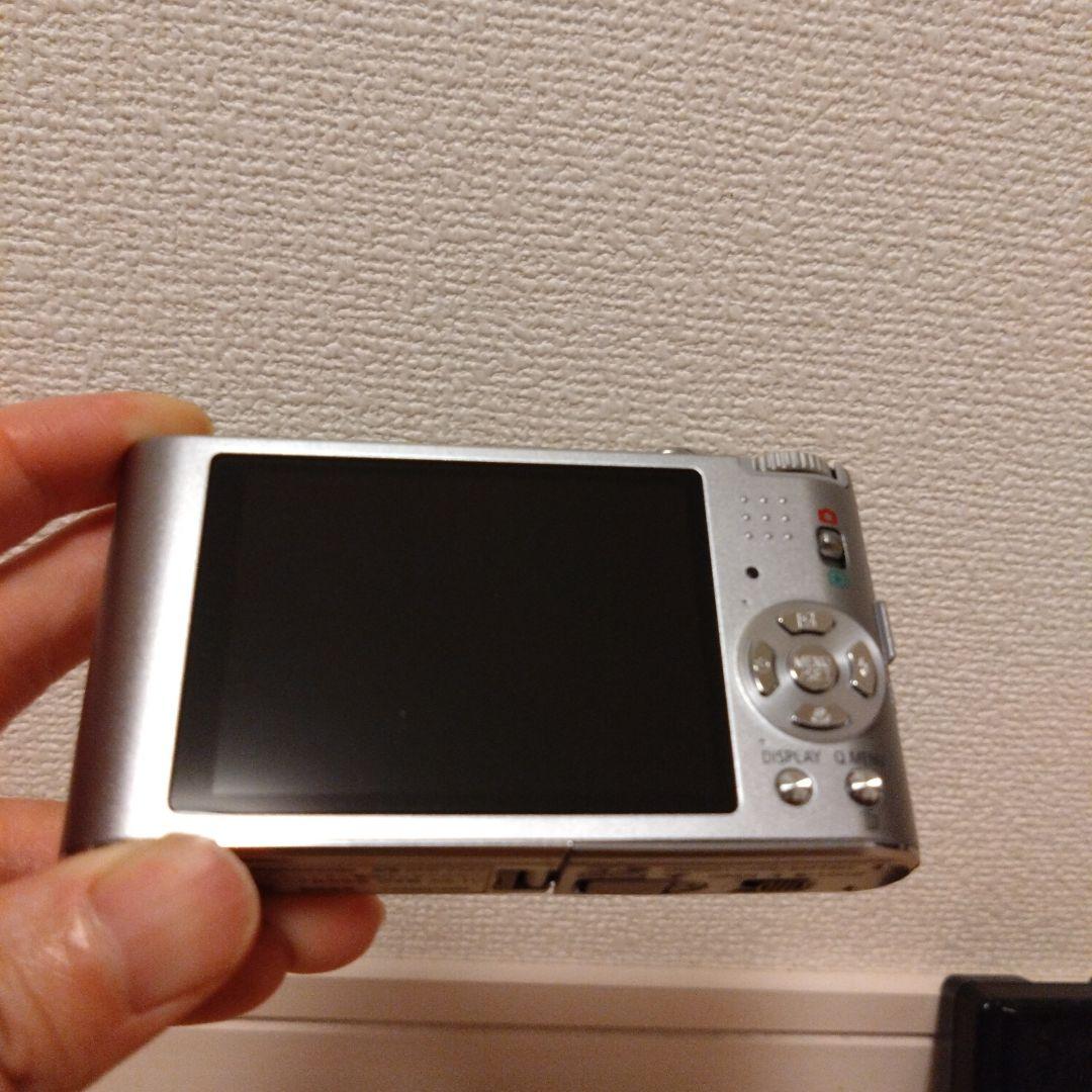 Panasonic LUMIX デジタルカメ DMC-FX60 シルバー