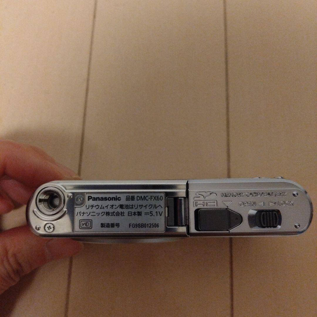 Panasonic LUMIX デジタルカメ DMC-FX60 シルバー