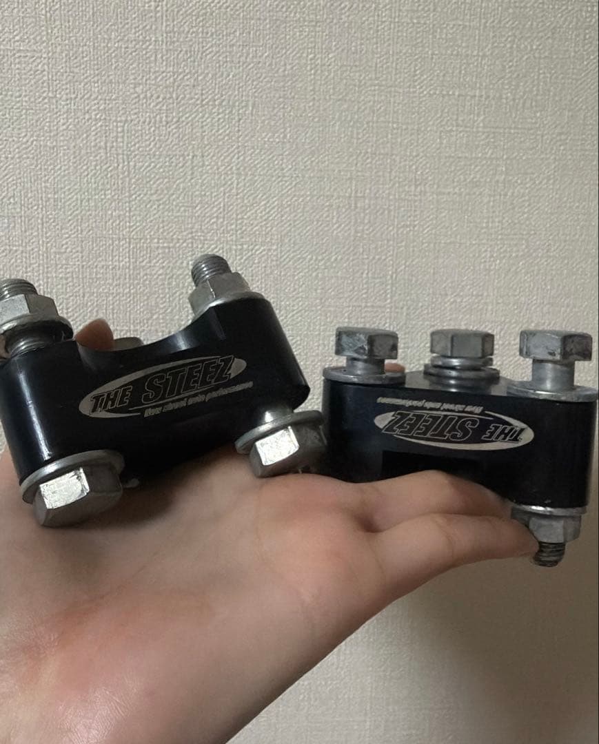 THE STEEL 30プリウス　ロールセンターアダプター