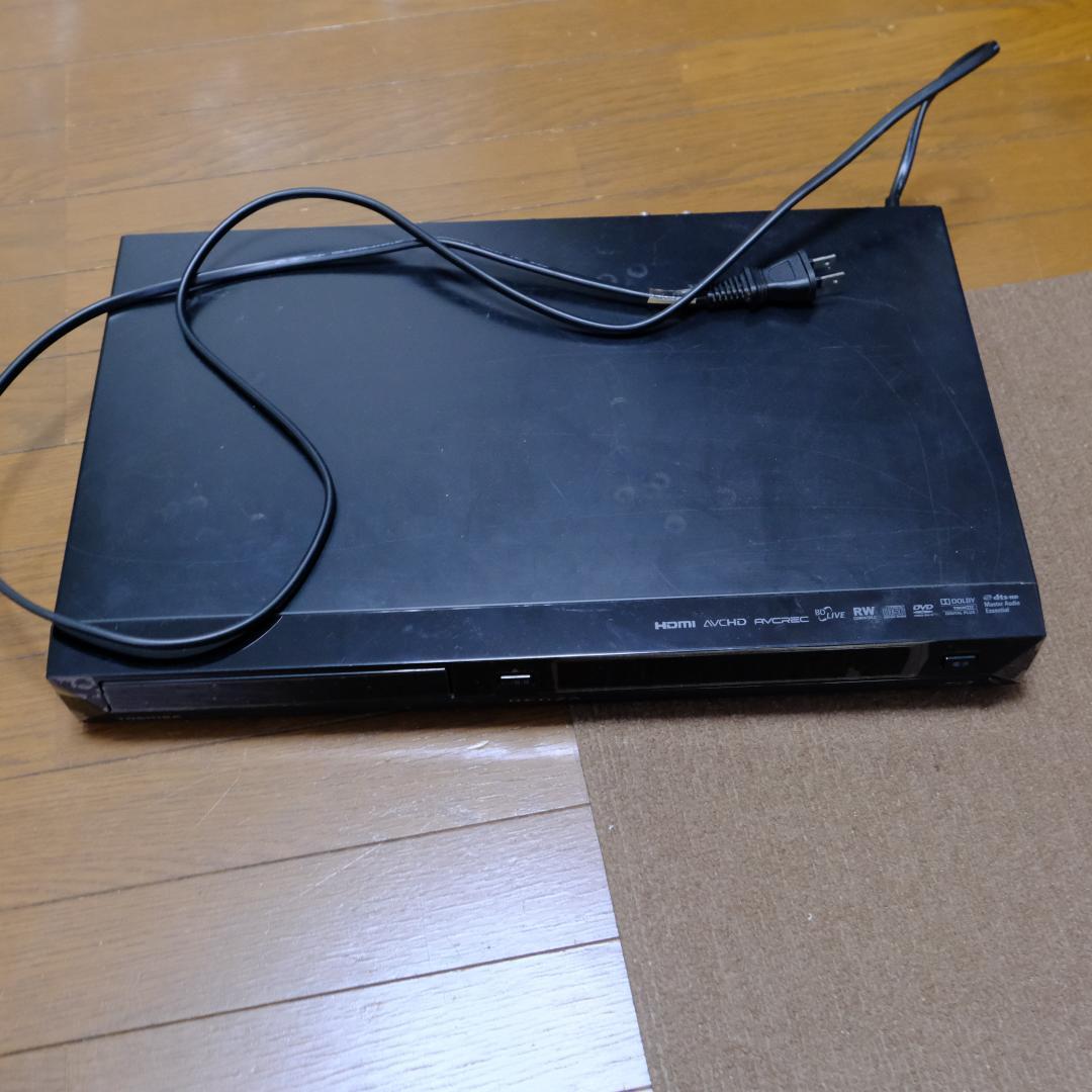 東芝　HDD内臓ブルーレイレコーダー　REGZA　DBRZ110