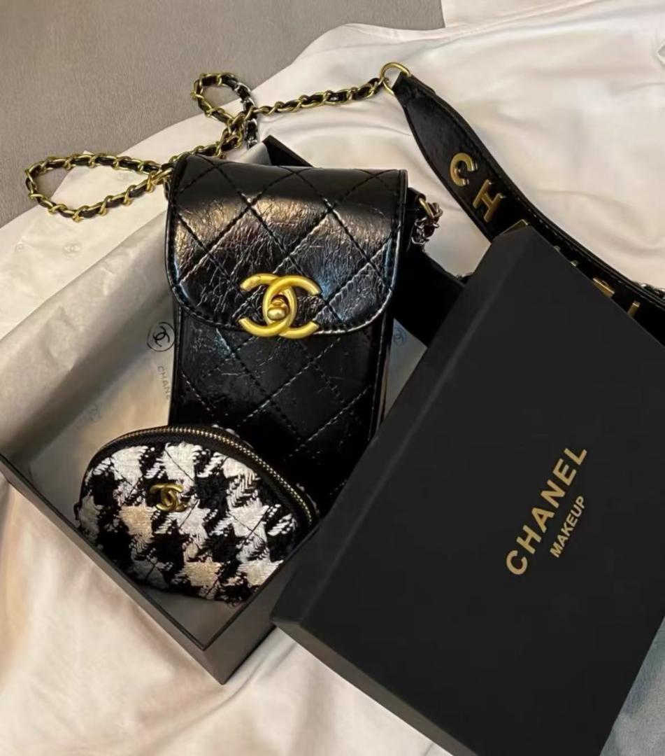 ✨VIP限定ノベルティ・ 非売品✨ノベルティ スマホポーチ＆ミニバッグ　BOX付