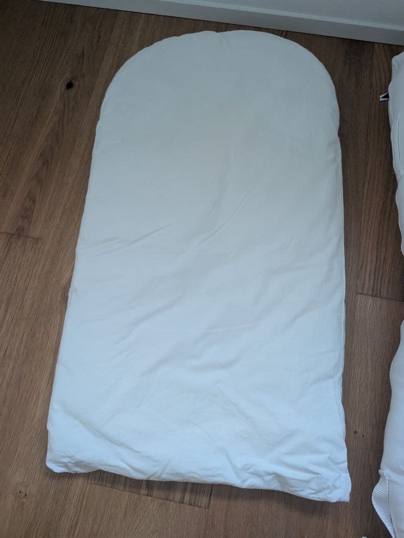 DockATot ホワイト ベビーベッド