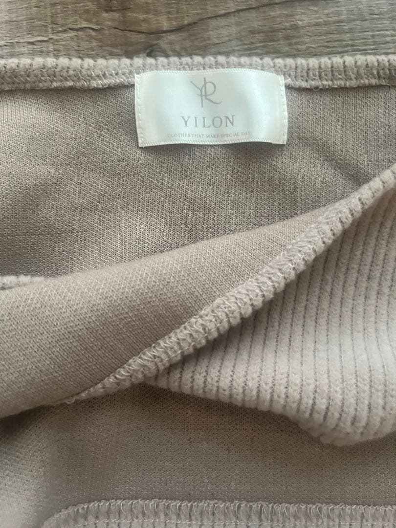 トップス yilon Velour laceup knitsew