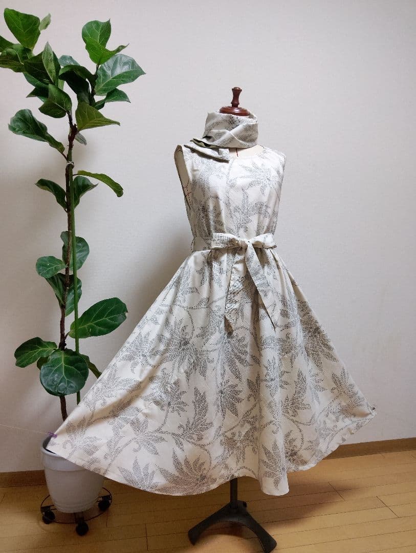 着物リメイク☆紬フレアーワンピース☆正絹ストールリボン2本付き☆