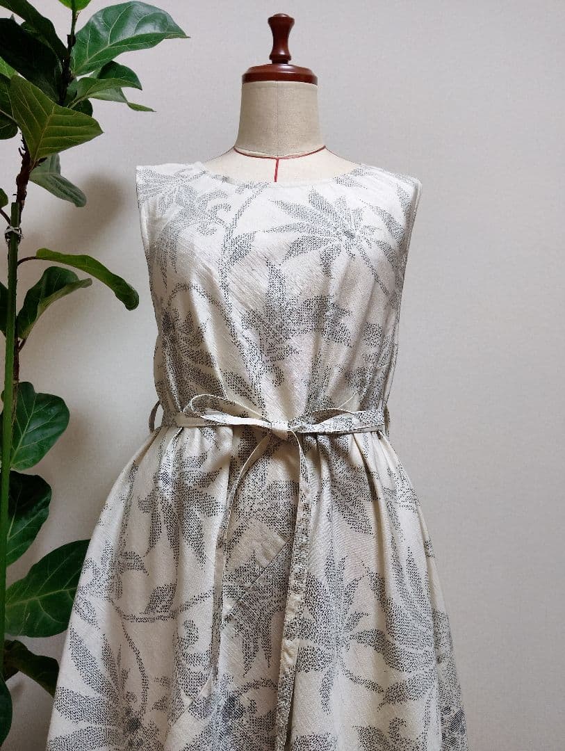 着物リメイク☆紬フレアーワンピース☆正絹ストールリボン2本付き☆