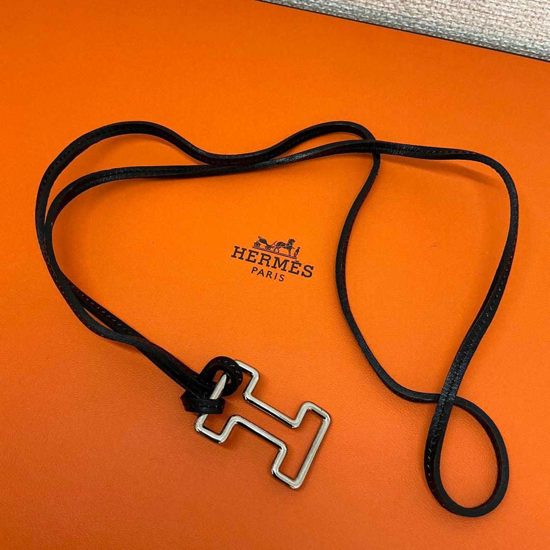 Hermès “Lanière” Noir エルメス ラニエール 黒 Hチャーム