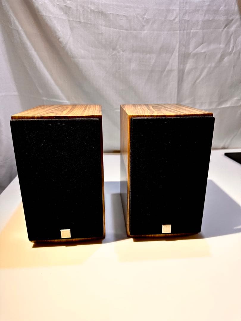 DALI menuet MH ウォールナット　ダリ