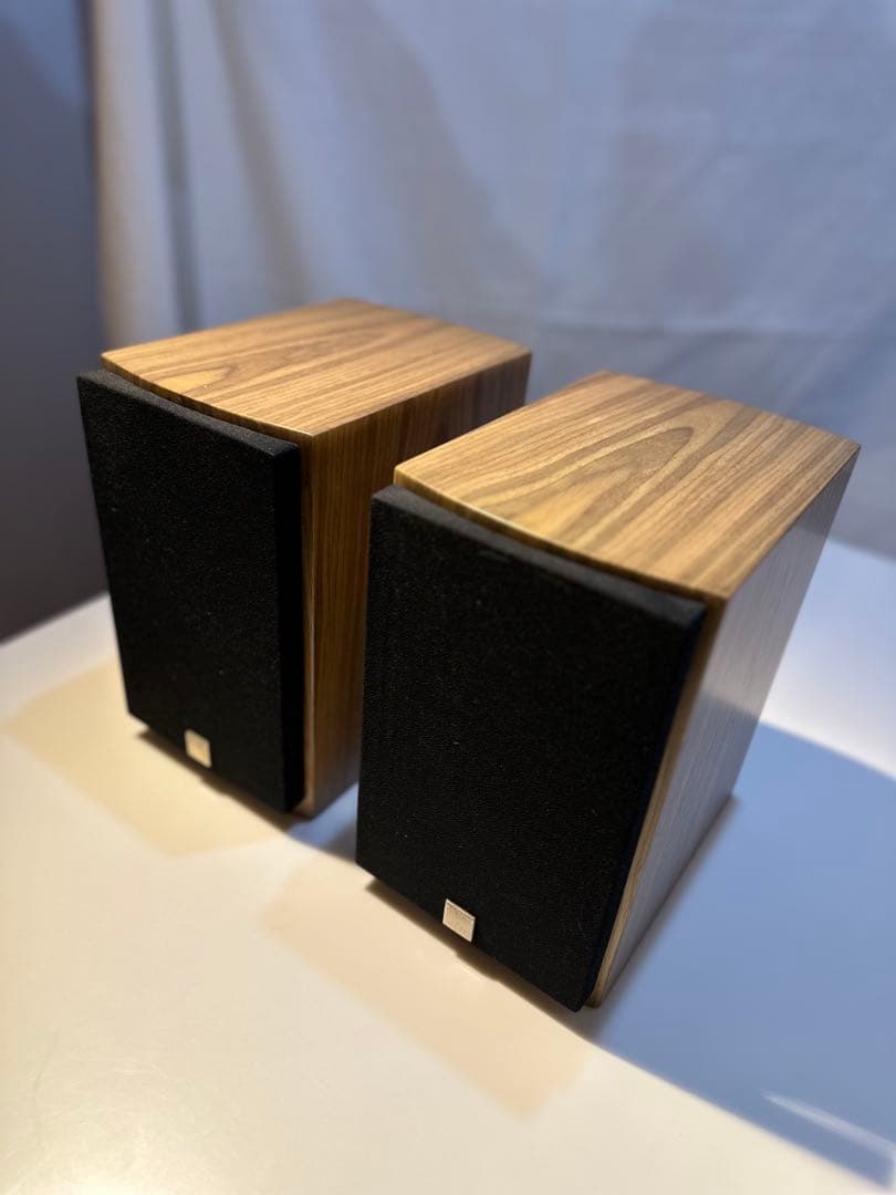 DALI menuet MH ウォールナット　ダリ