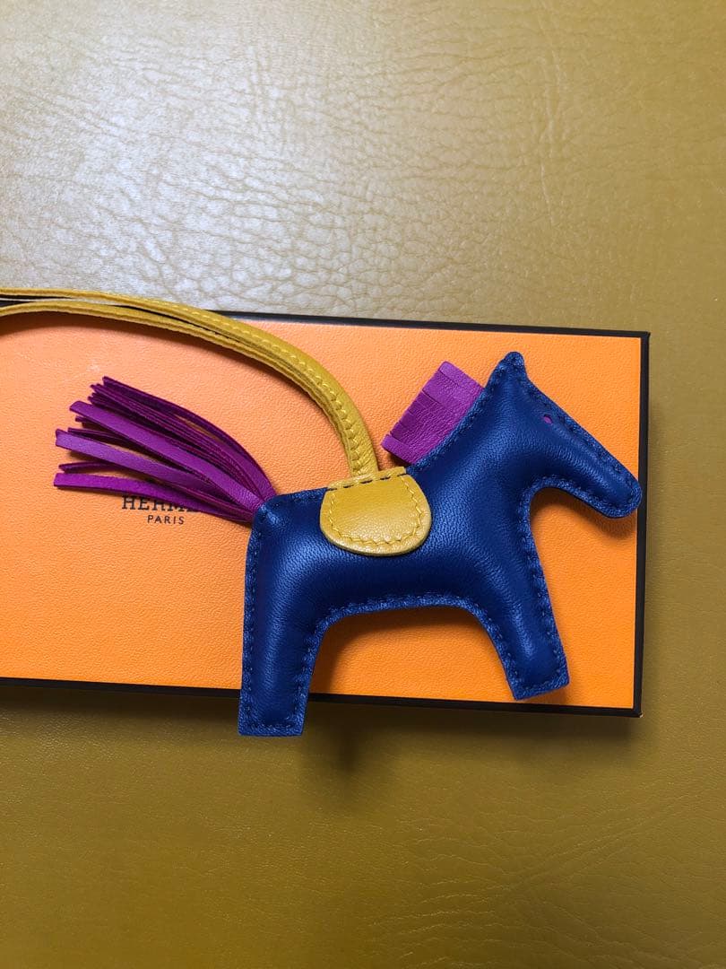 エルメス HERMES ロデオチャーム PM