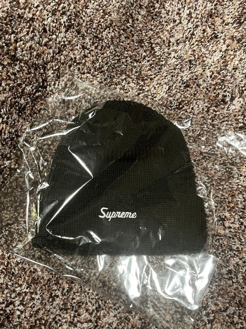 Supreme ビーニー　ブラック