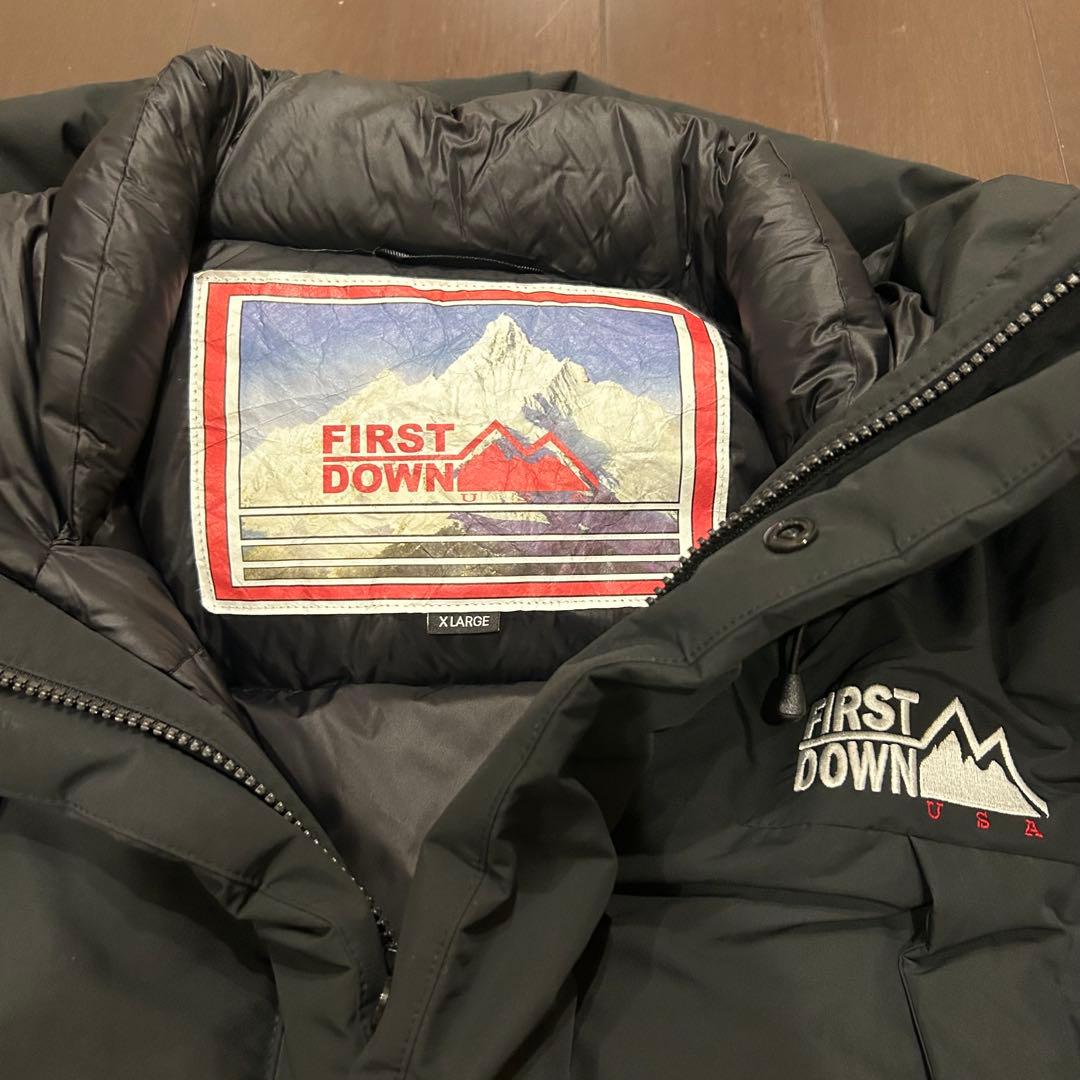 FIRST DOWN ブラック ダウンジャケット