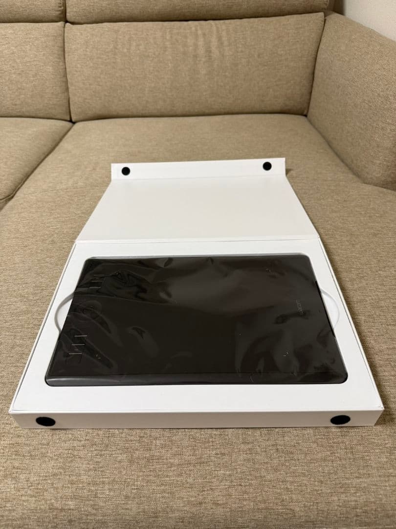 ワコム　Wacom Intuos Pro PTH-660/K0　ペンタブレット