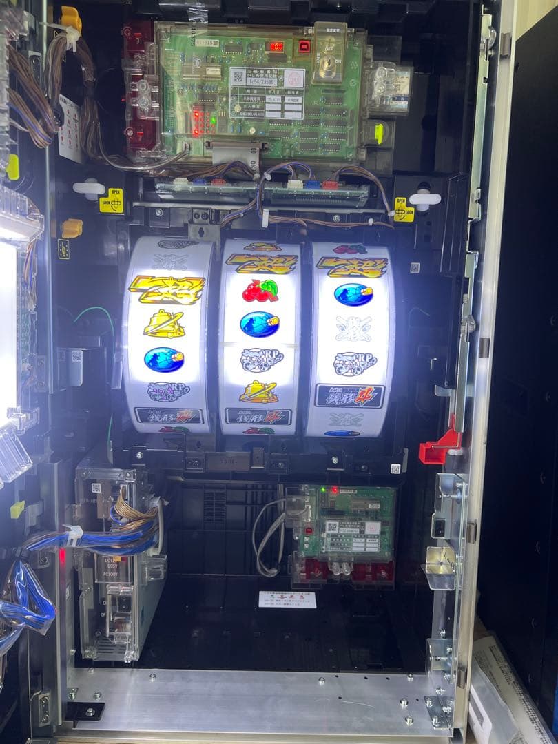 とっとこ品　パチスロ中古実機 L主役は銭形4 簡易ユニット付