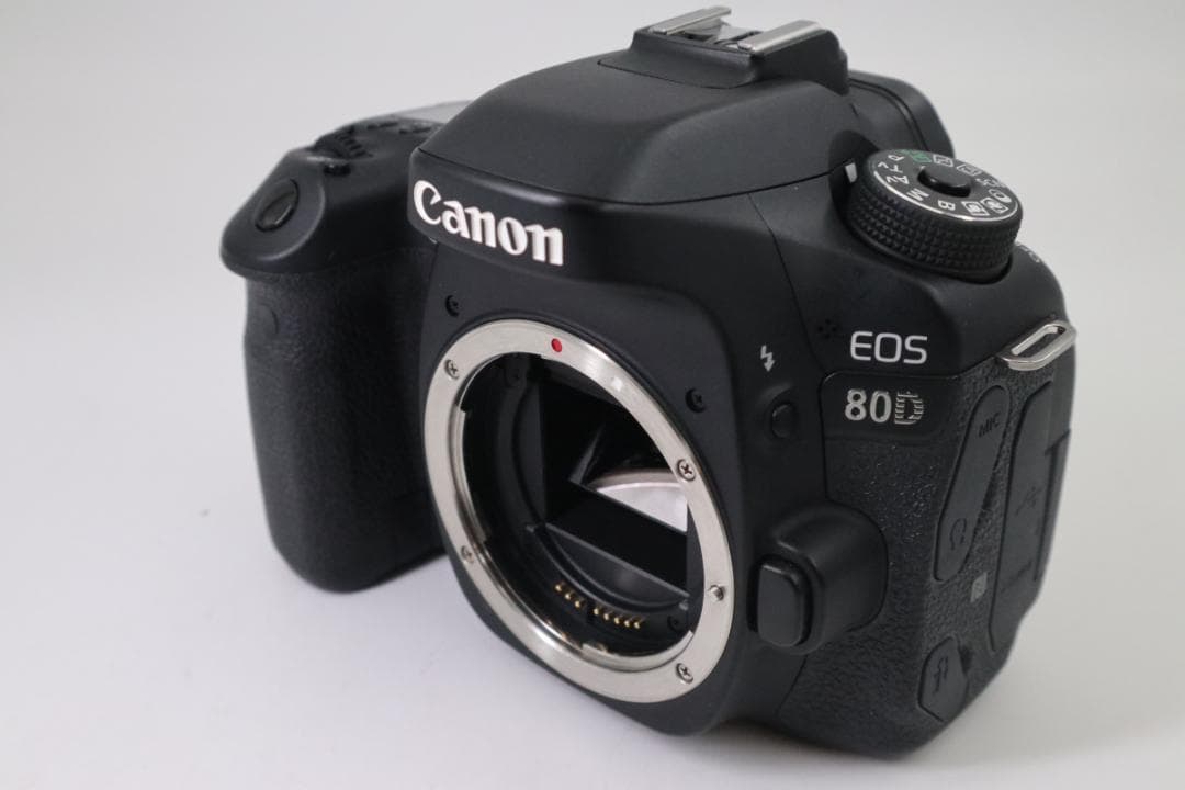 【美品】Canon EOS 80D デジタル一眼レフ 単焦点50mmレンズセット