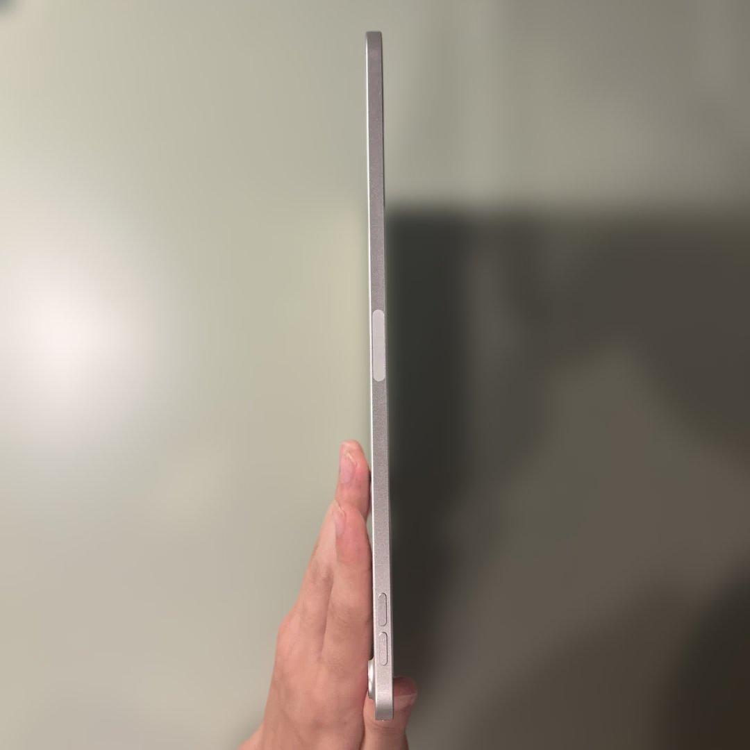 iPad Air Wi-Fi 256GB スターライト　第5世代 (不良品)
