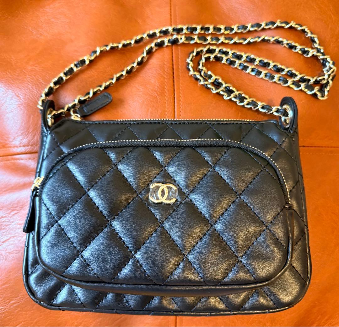 ノベルティ ショルダーバッグ 香水イベント限定　稀少品 一点のみ　おまけ付き