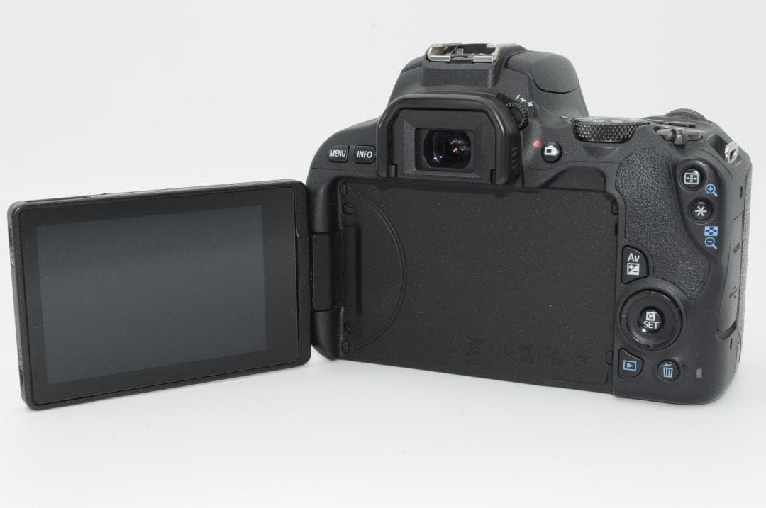 ■新品クラス④■冬SALE■ Canon EOS Kiss x9 ダブルレンズ