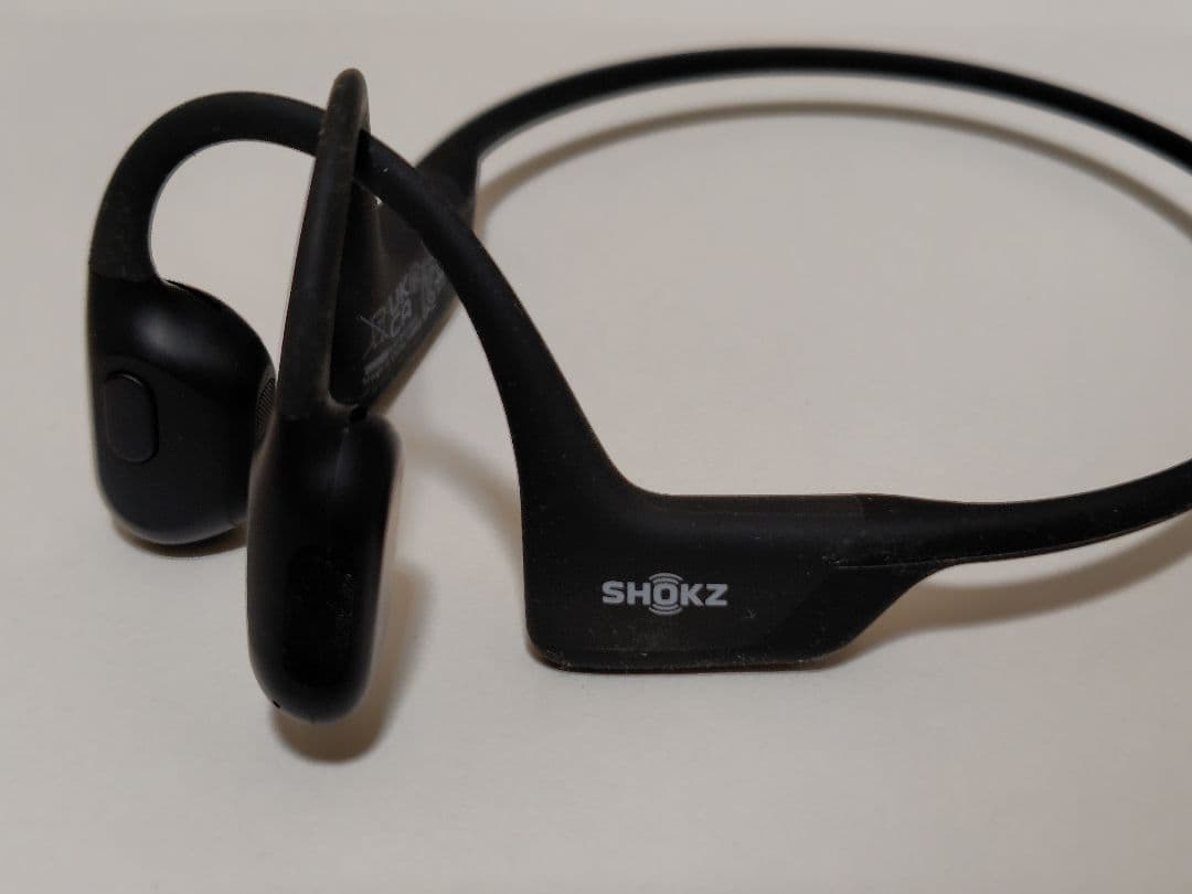 SHOKZ OPENRUN PRO 骨伝導イヤホン ブラック