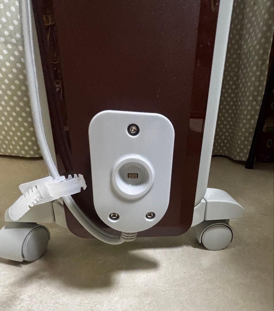 デロンギ オイルヒーター ホワイト×ブラウン RHJ21F1015-BR