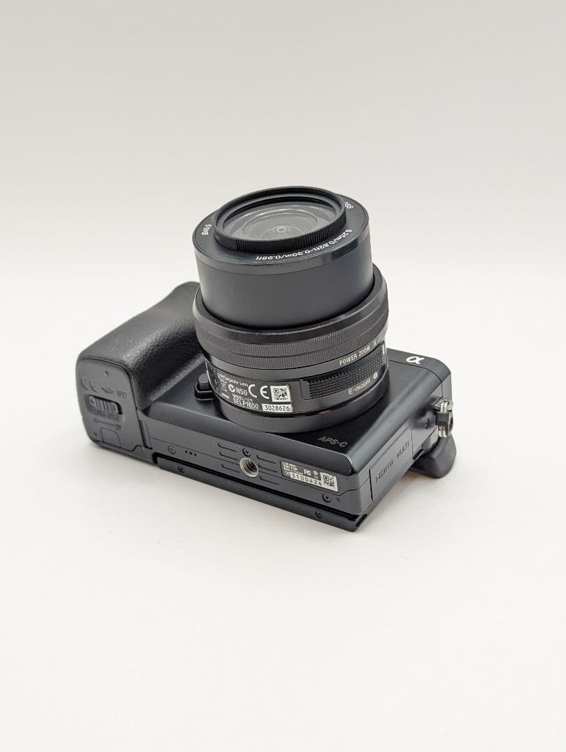 SONY α6000 ブラック ILCE-6000 16-50mm レンズ付き