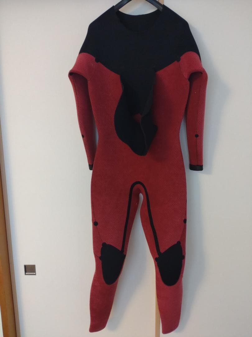 Mellow ウェットスーツ Lサイズ