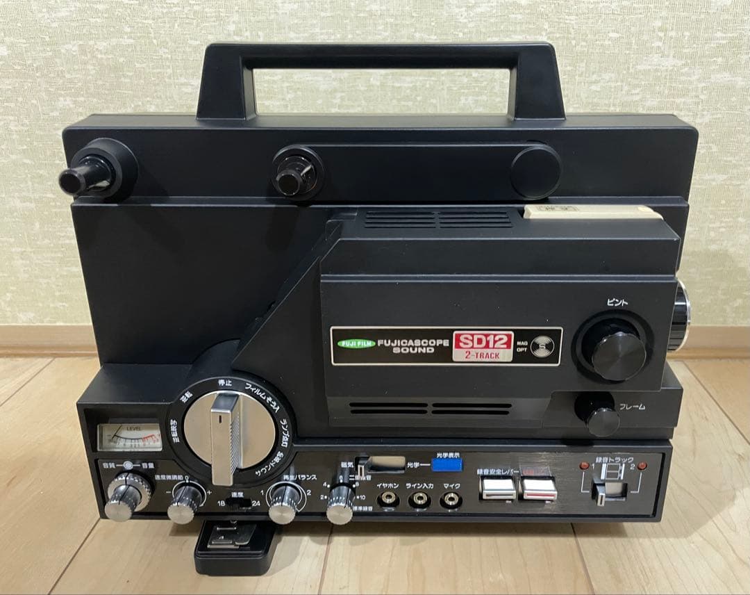 【8ミリ映写機】 フジカスコープはSD12