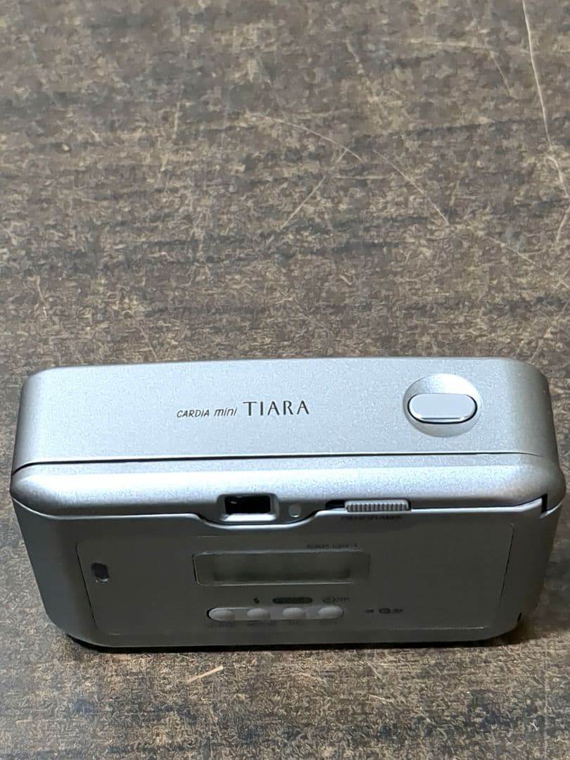 FUJIFILM TIARA コンパクトカメラ SUPER-EBC 28mm