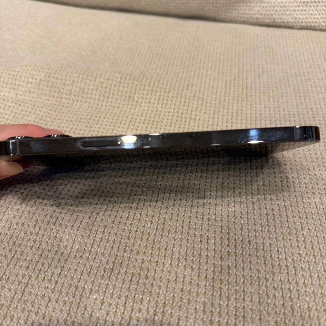 iPhone12ProMAX 本体