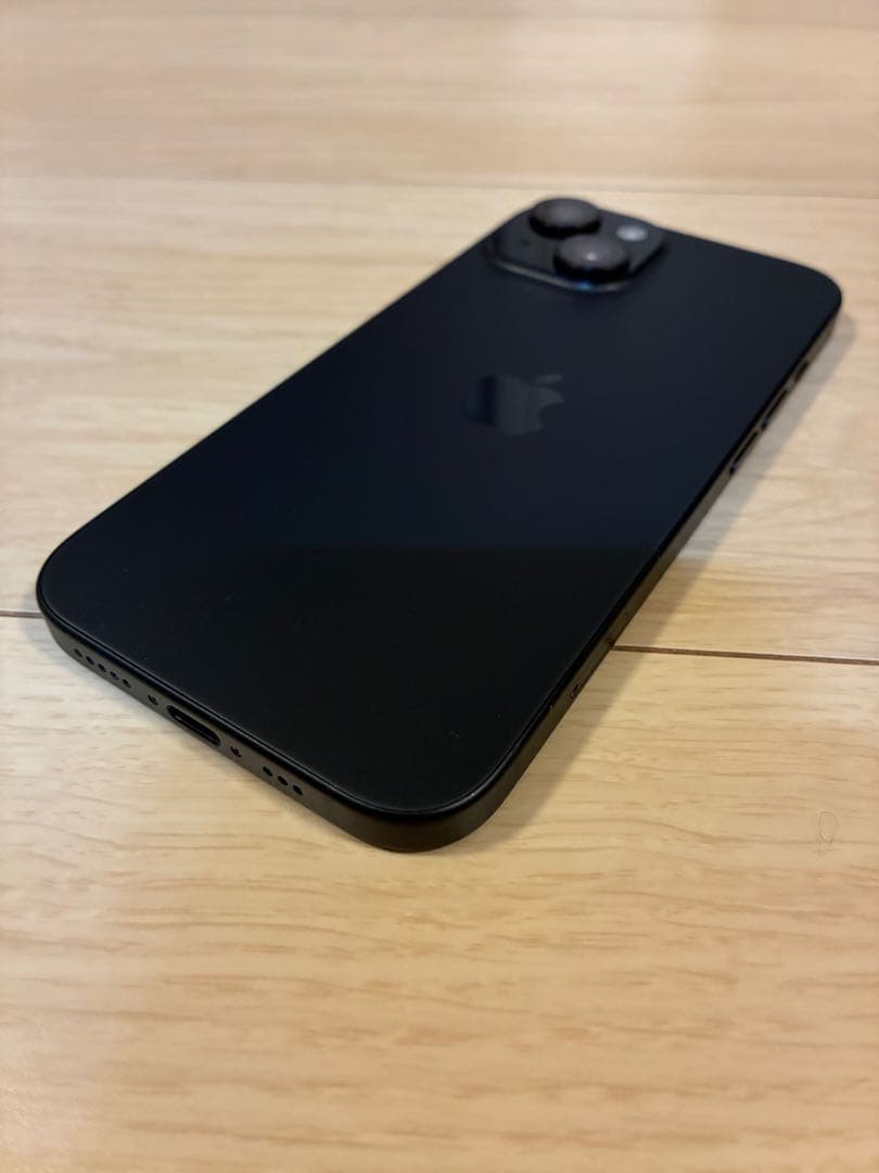 iPhone 15 SIMフリー 128GB ブラック 付属品・ガラスフィルム有