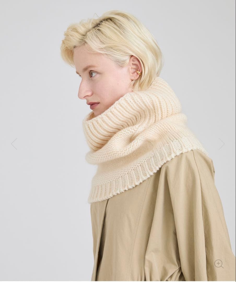 ASAUCE MELER スヌードEcru