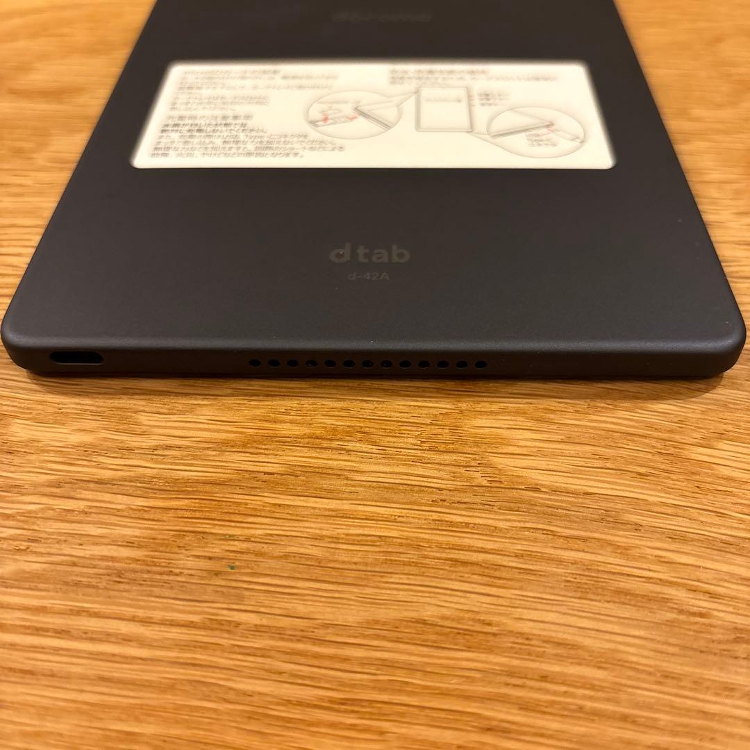 docomo dtab Compact d-42a タブレット バッテリー良好
