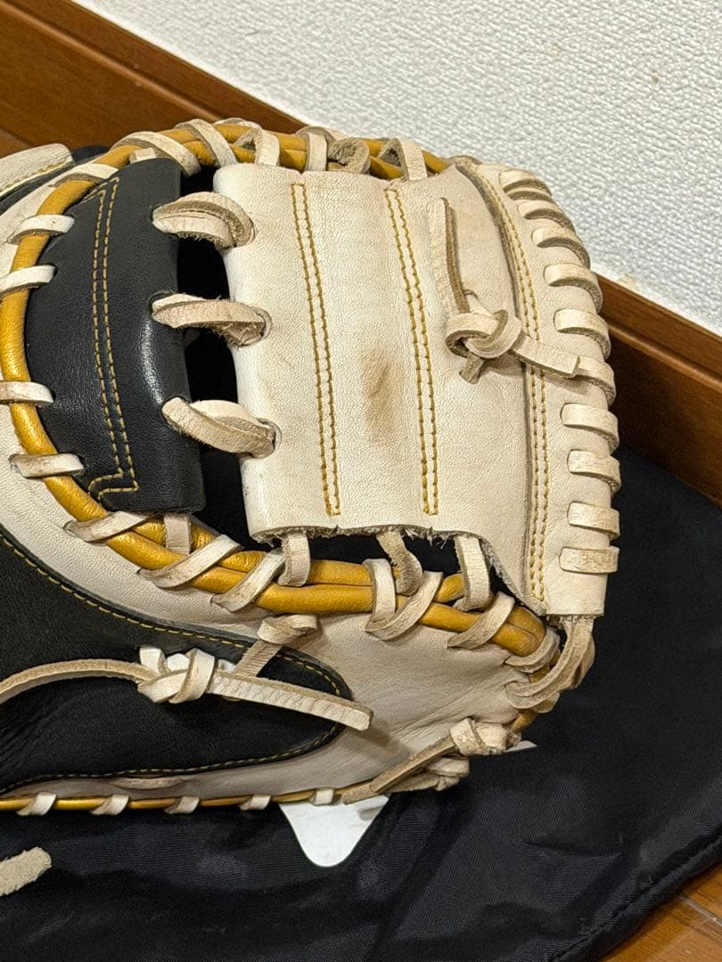 ソフトボール用キャッチャーミット　硬式