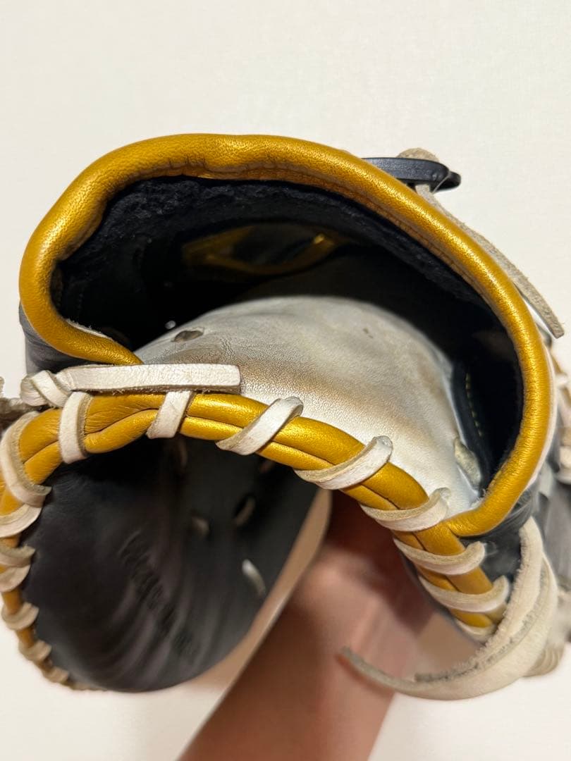 ソフトボール用キャッチャーミット　硬式