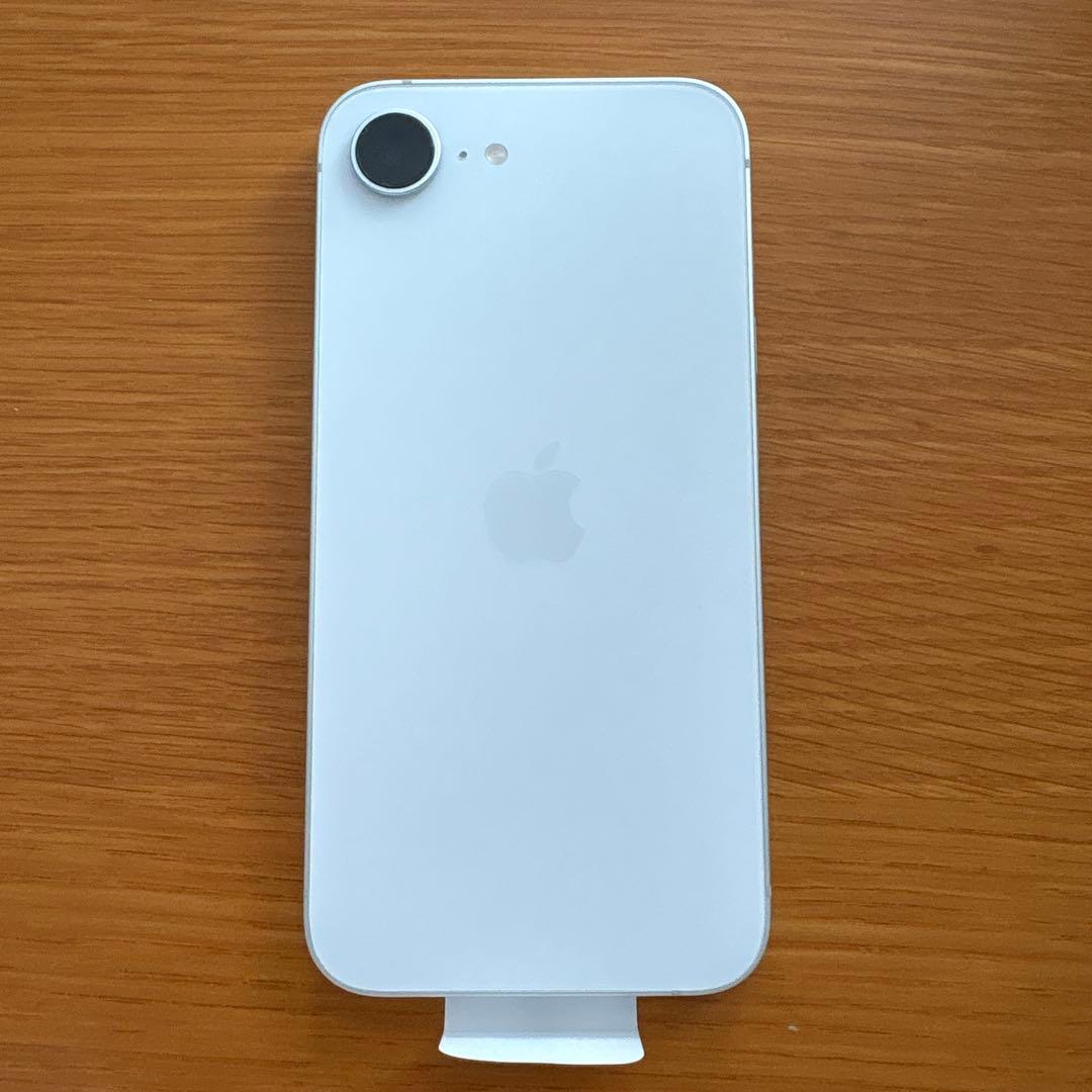 iPhone16e 256GB/ホワイト SIMフリー 美品 残債なし 即購入可
