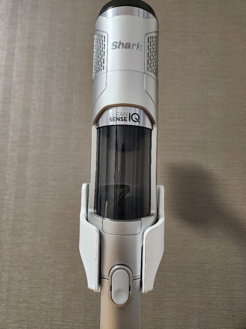 シャーク　掃除機　Shark Clean Sense IQ+　ゴミ収集ドック付き