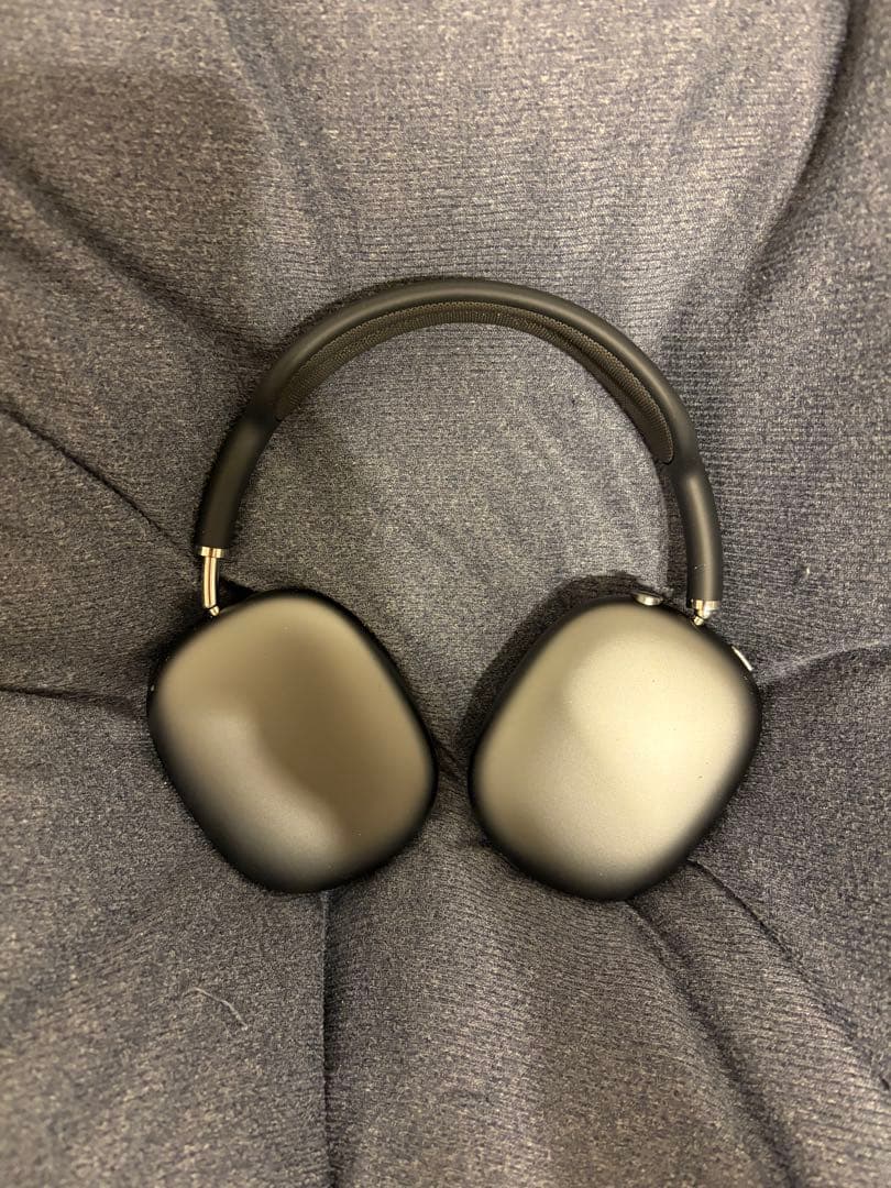 イヤホン AirPods max