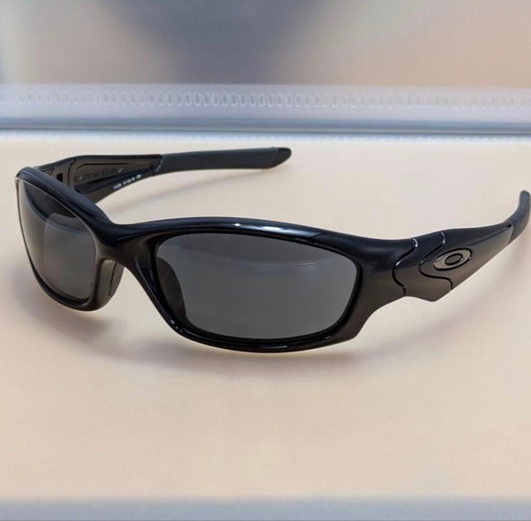 Oakley ブラック サングラス vintage 最終値下げ‼️