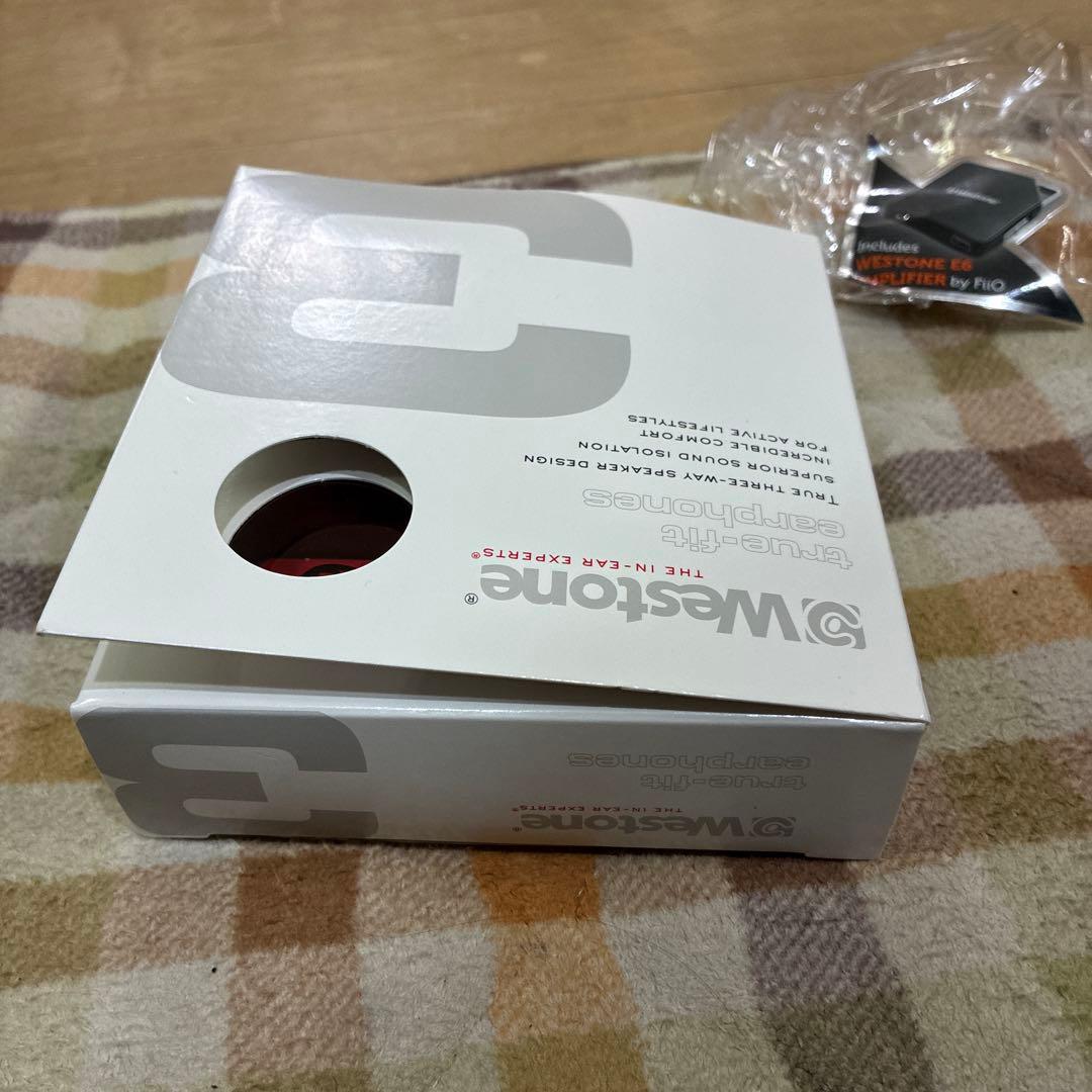 新品　未使用Westone Audio Westone3 fiio アンプ同梱
