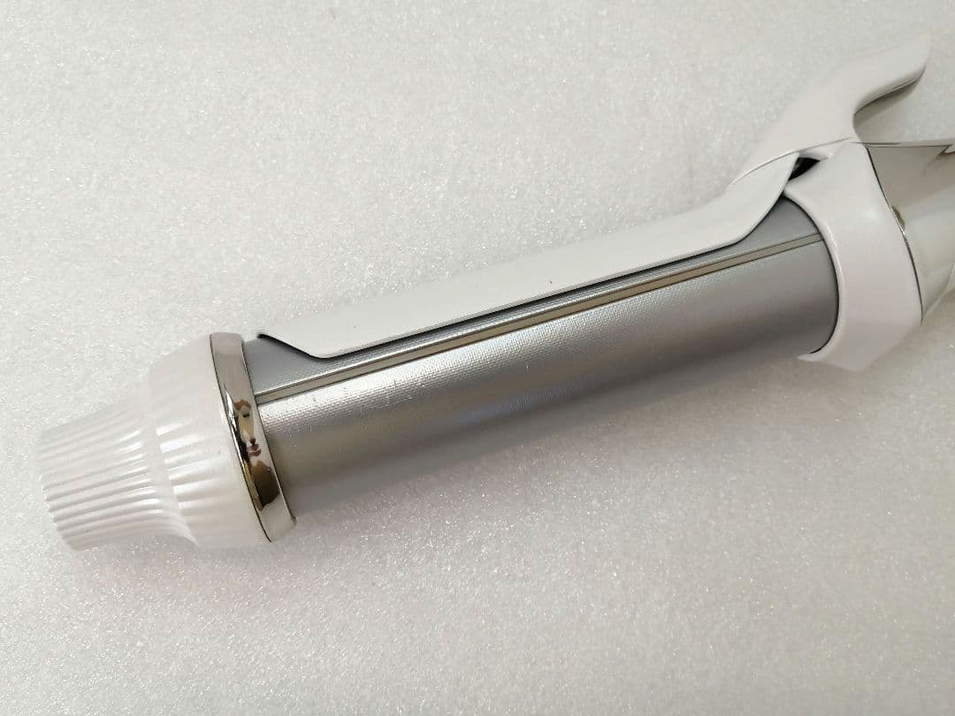 正規品リファ ビューテック カールアイロン　32mm コテ 20年製 049