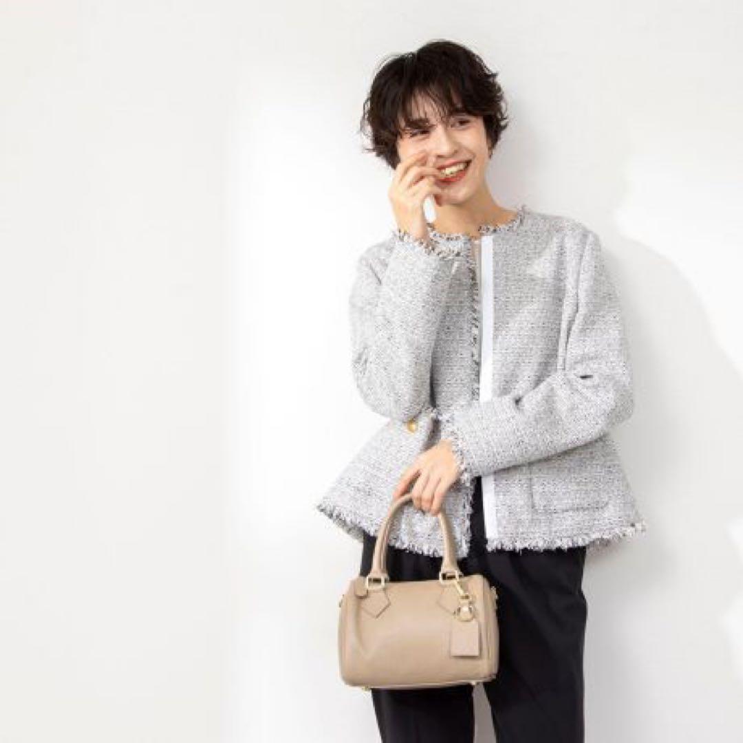 ノーカラージャケット グレー系 フリンジ仕上げ