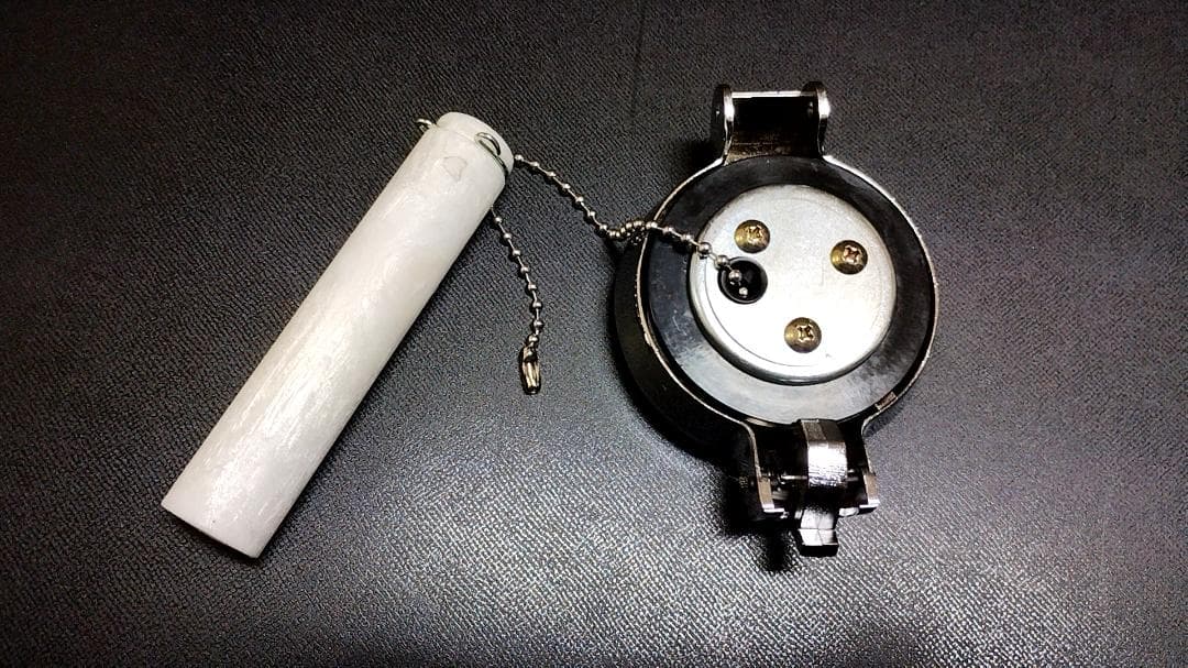 希少！ 新品 GT380 GT550 ゲージ付き タンク キャップ ホワイト